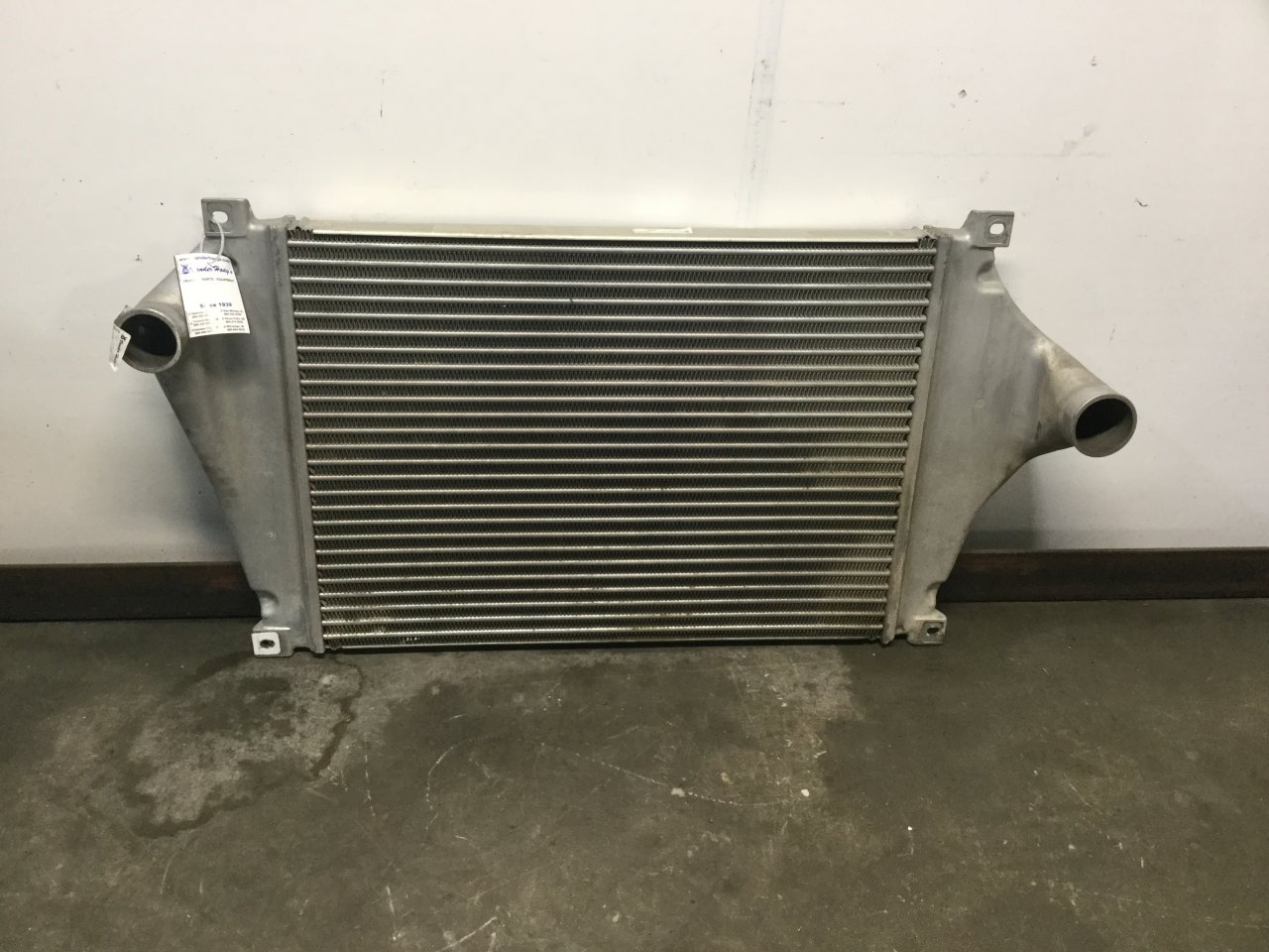 1050001 Ford L8501 Charge Air Cooler ATAAC For Sale