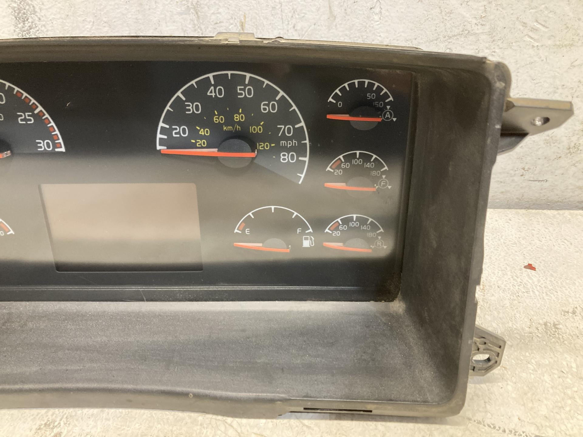 P Volvo Vt Speedometer Instrument Cluster For Sale