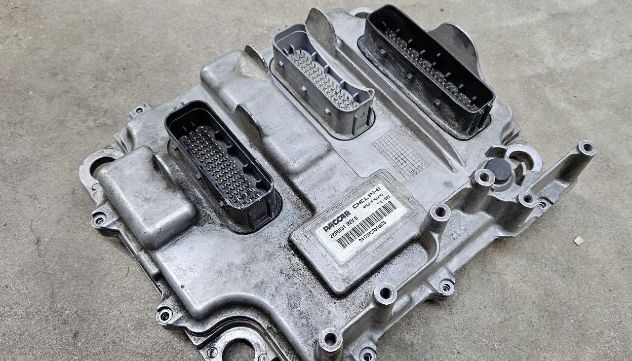 2298831 | Heavy Duty Semi Truck ECM | Engine Control Module for Sale