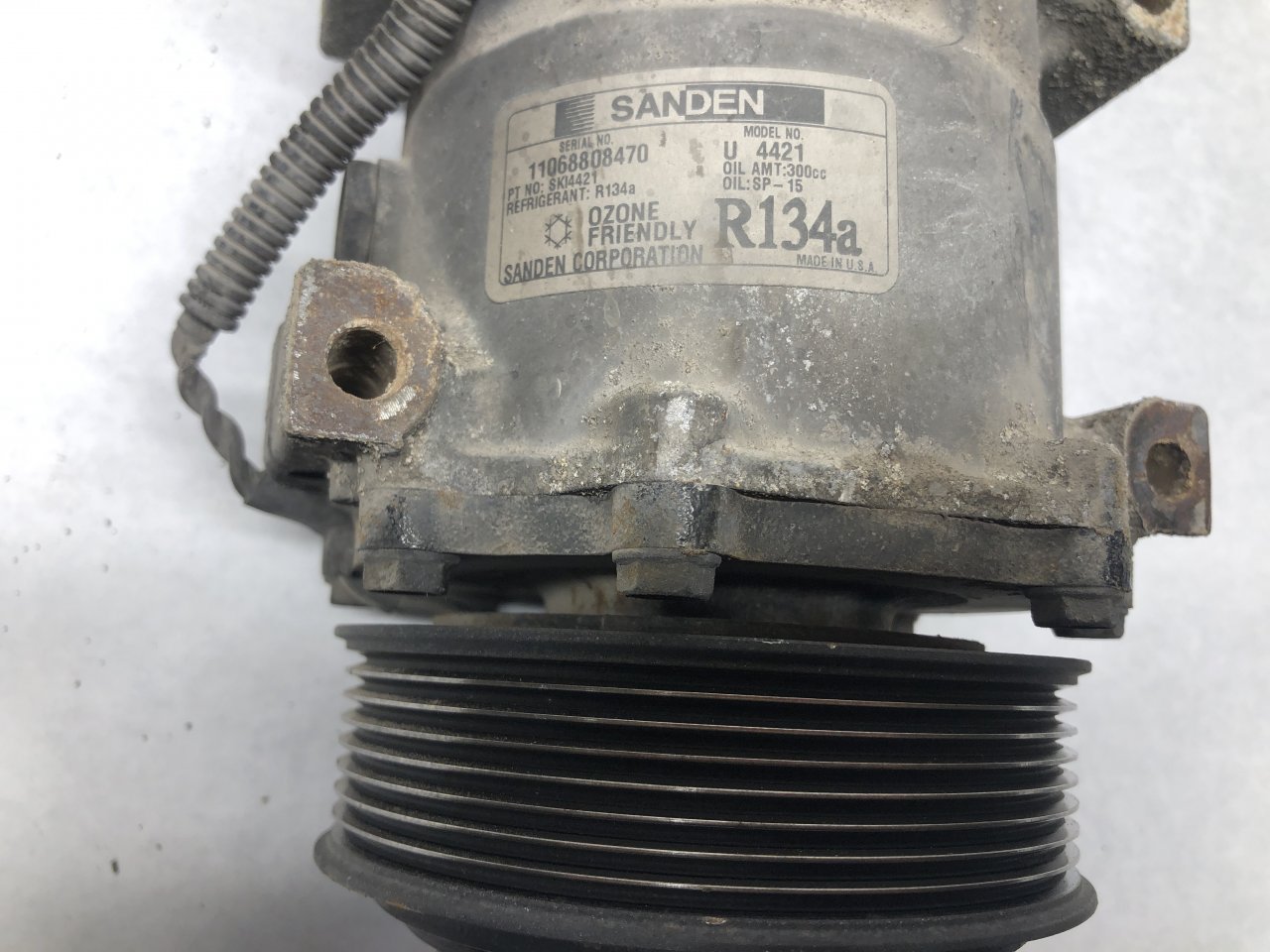 SKI4421 | Freightliner C120 CENTURY Air Conditioner Compressor for Sale