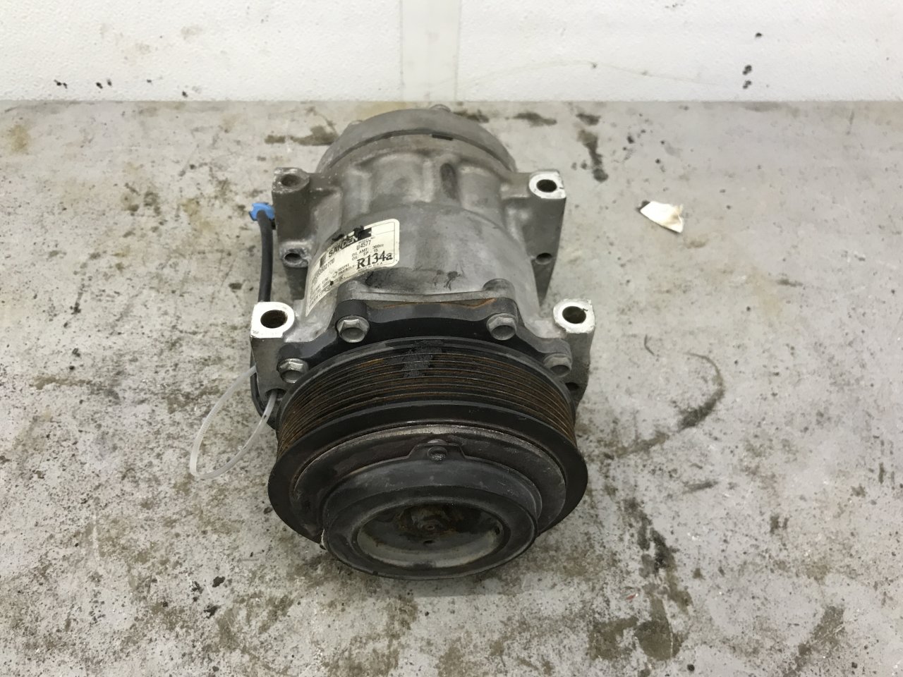 Kenworth T660 Air Conditioner Compressor for Sale