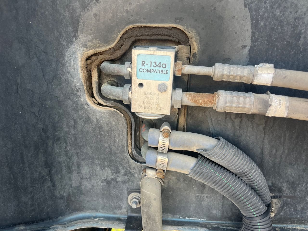 Mack CL600 Air Conditioner Evaporator for Sale