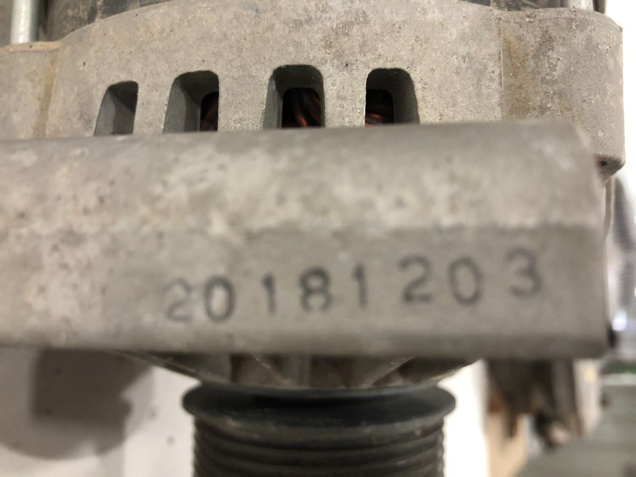 8600231 | Volvo VNL Alternator for Sale