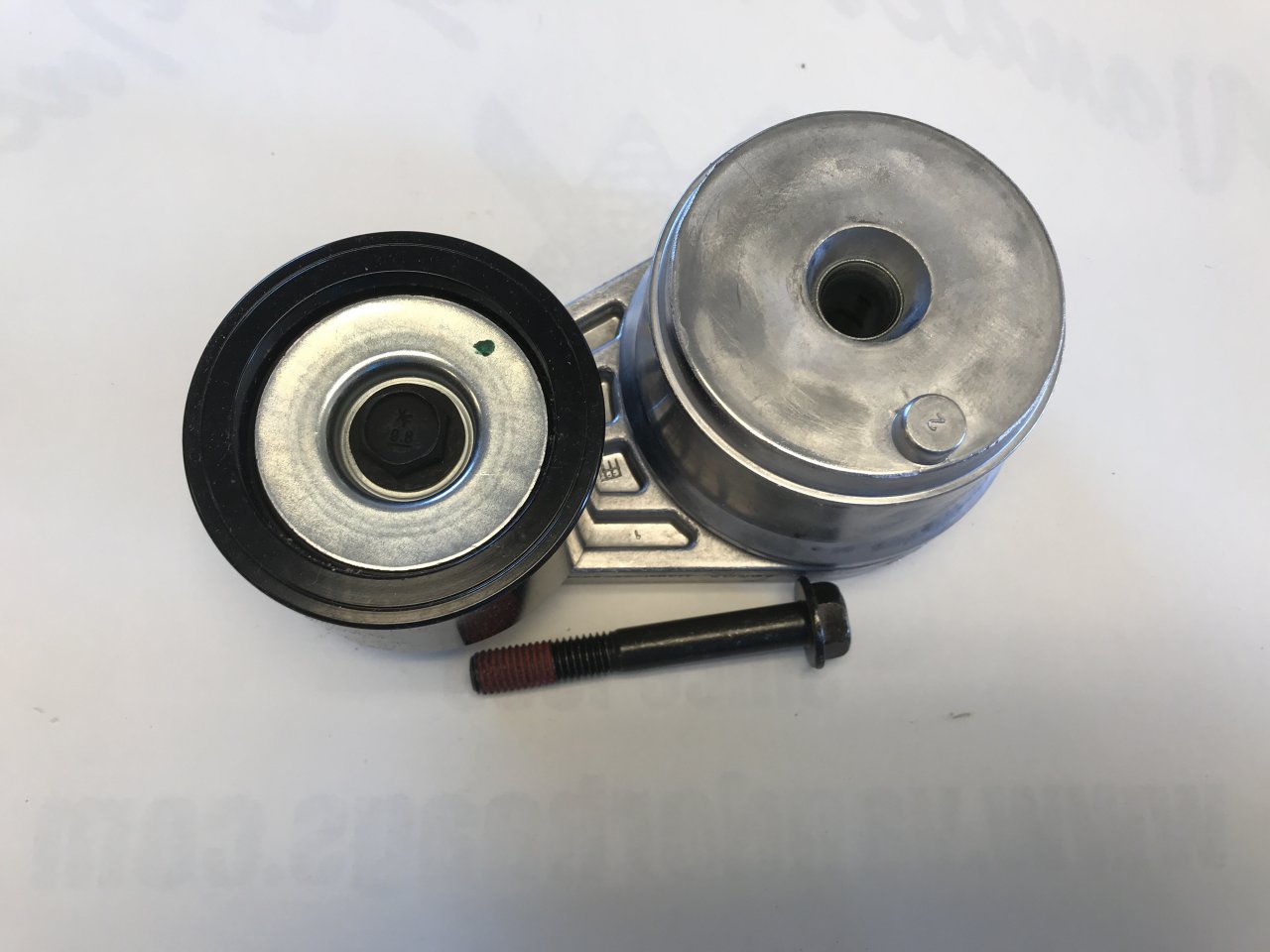 thumbnail interactive-video image 1 of Gates 38503 FleetRunner Heavy-Duty Belt Drive Tensioner - OEM Replacement 1 of 2