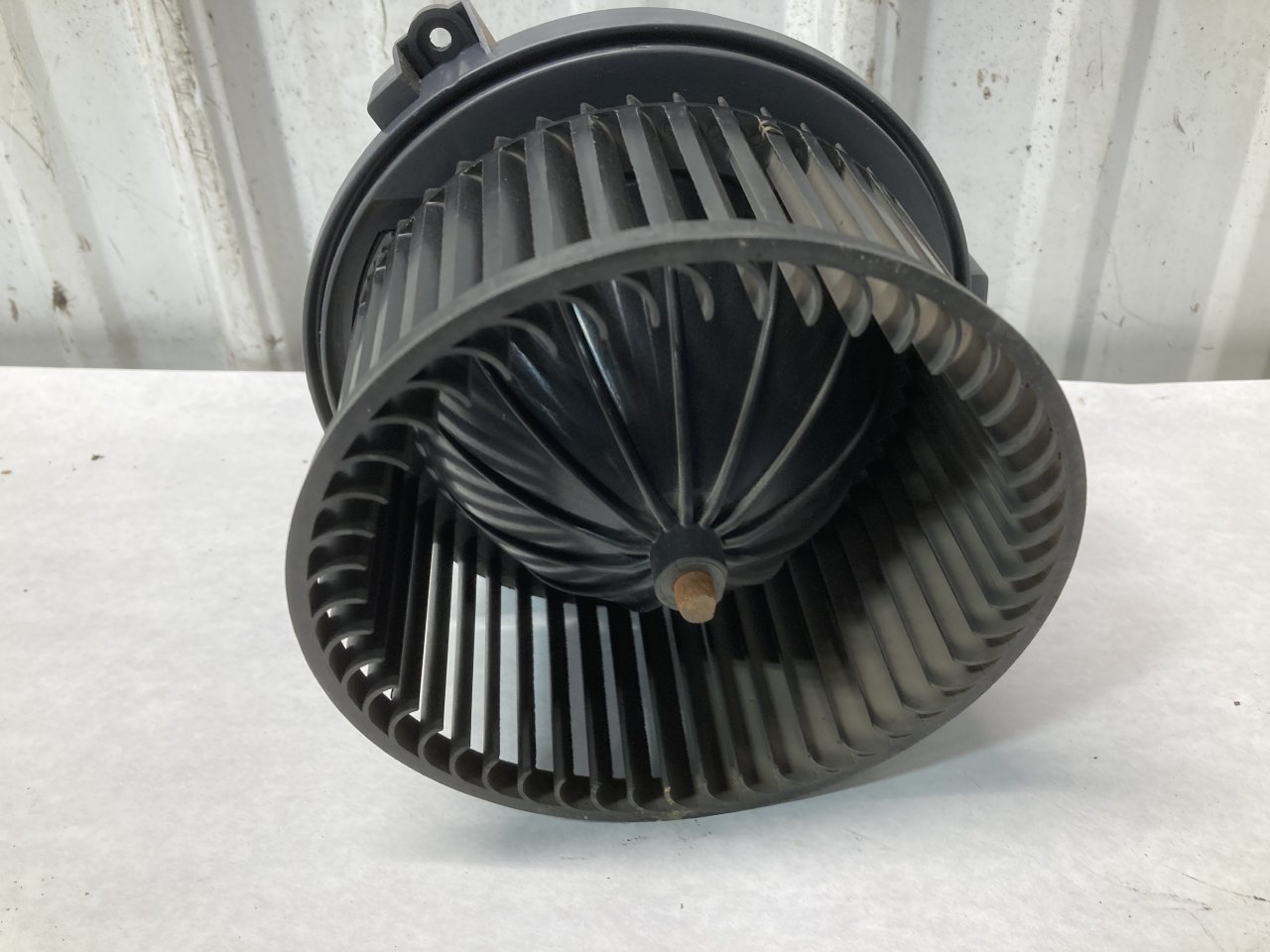 DRF-84A34-005 | Freightliner CASCADIA Blower Motor (HVAC