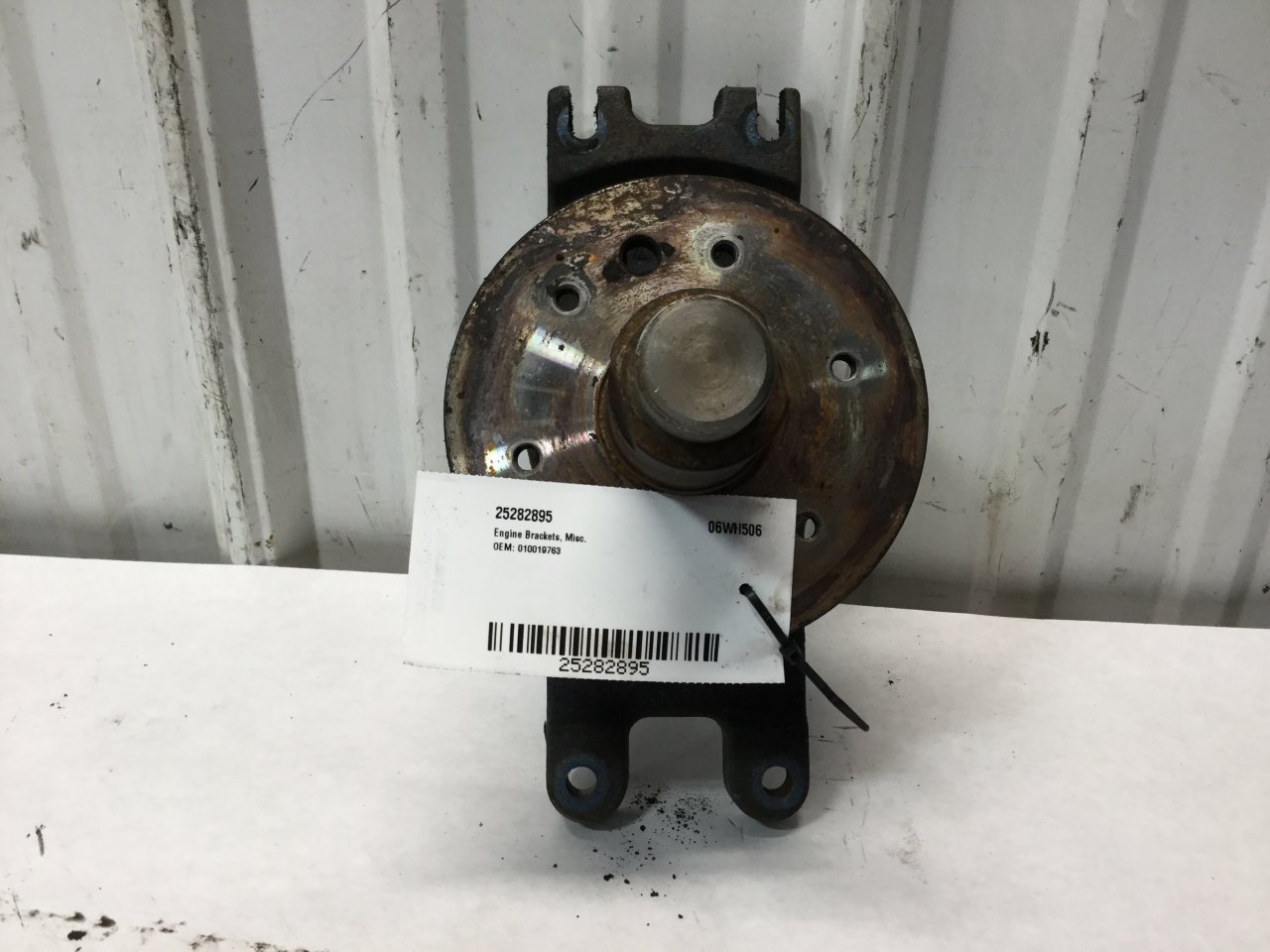 010019763 | CAT C7 Engine Bracket for Sale