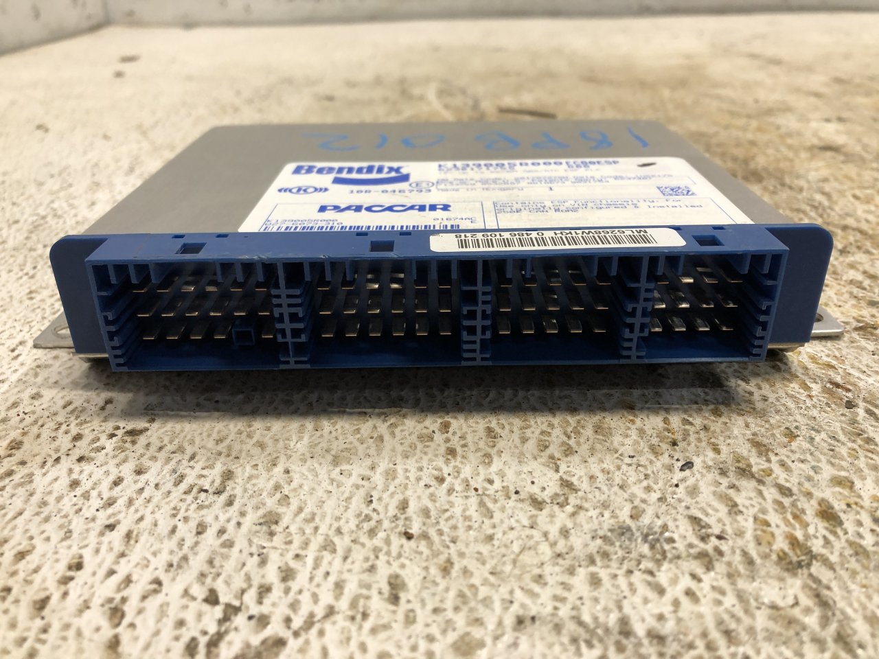 Q27-6073-310 | Peterbilt 579 Brake Control Module (ABS) for Sale