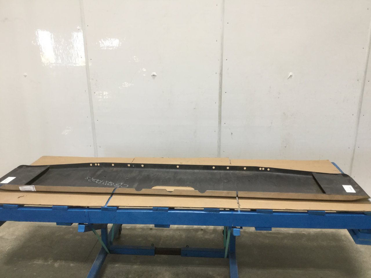 Freightliner FLT Bumper for Sale