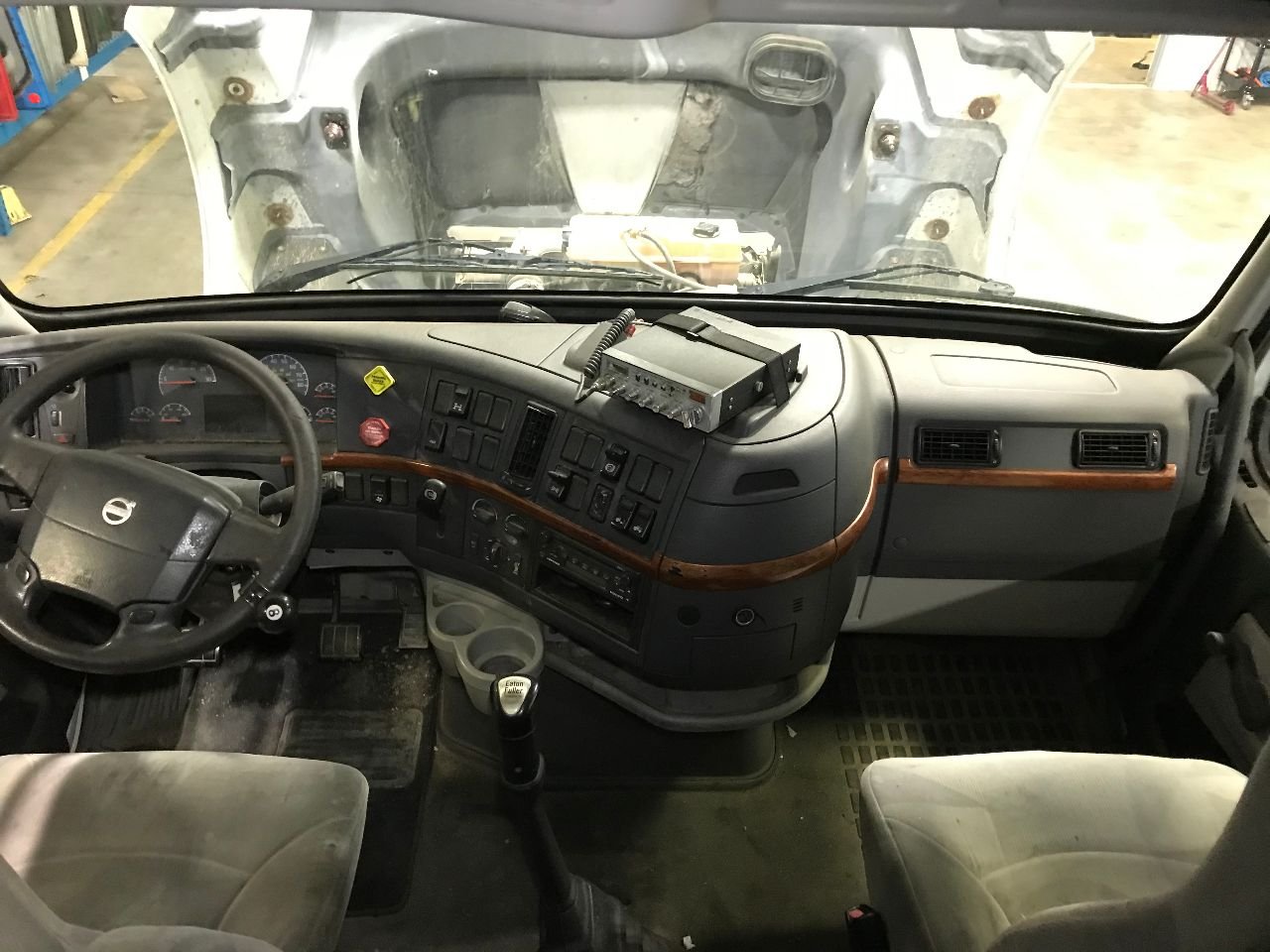 vページ ヤック PF-317 収納トレイ ベンチシート コンソール