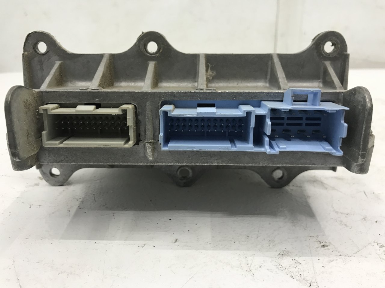 06-49824-002 | Freightliner M2 112 Cab Control Module CECU