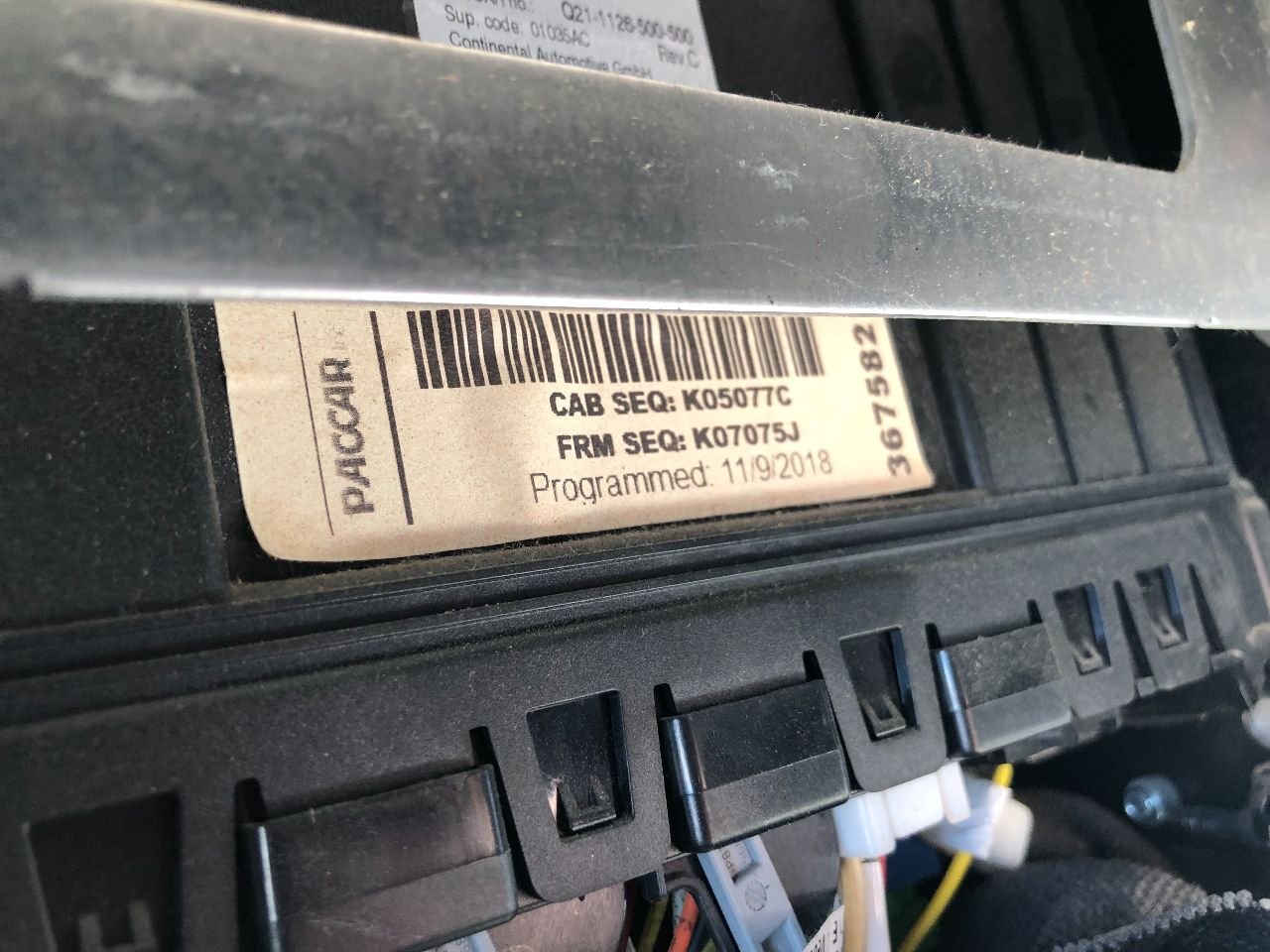 Q21-1126-500-500 | Kenworth T680 Cab Control Module CECU for Sale