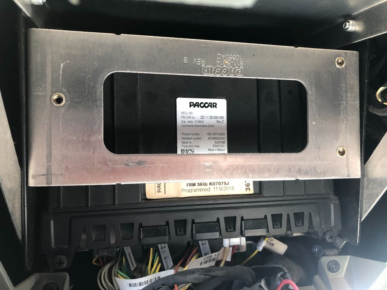 Q21-1126-500-500 | Kenworth T680 Cab Control Module CECU for Sale