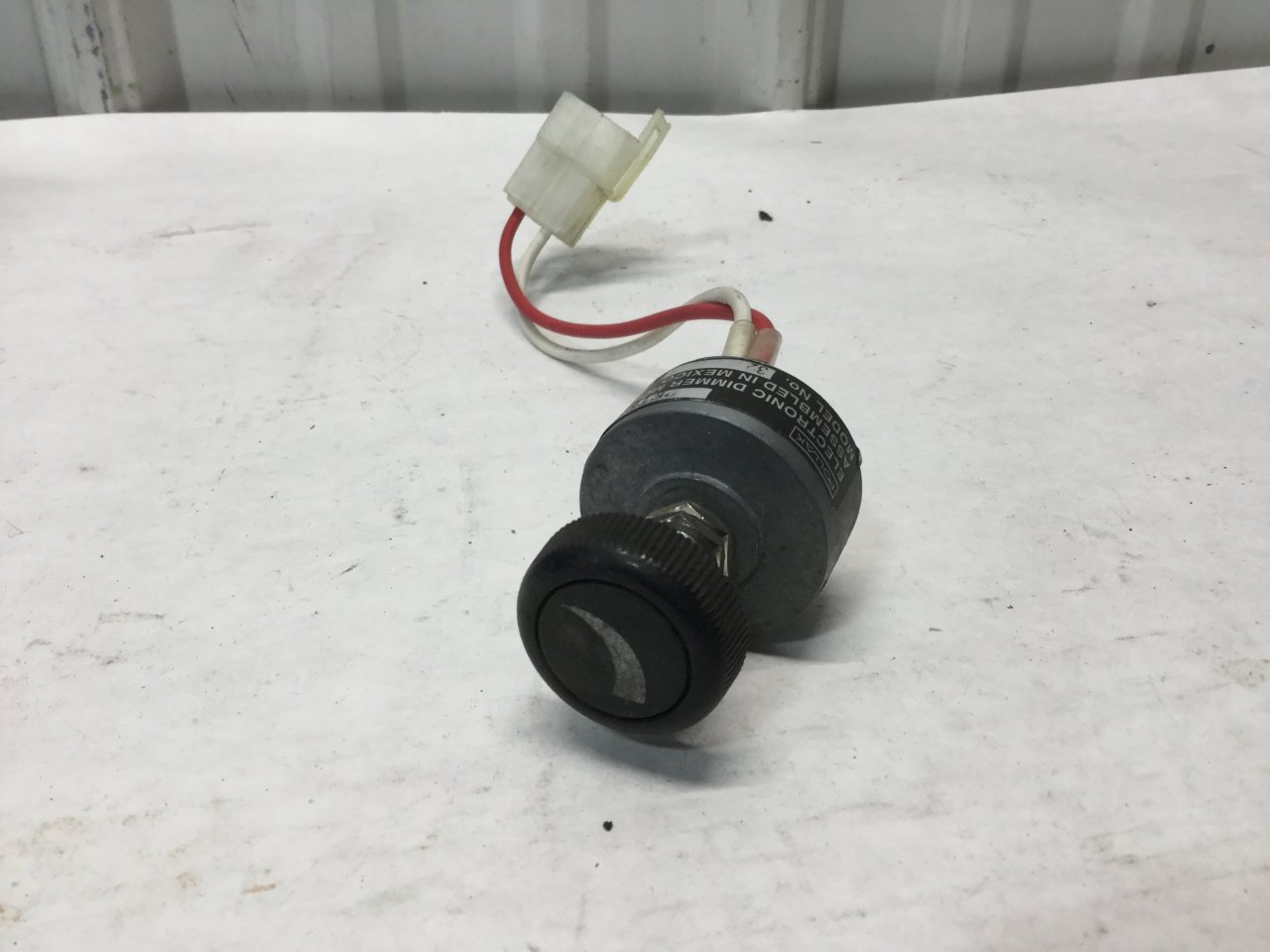 16-10445 | Peterbilt 377 Dash/Console Switch for Sale