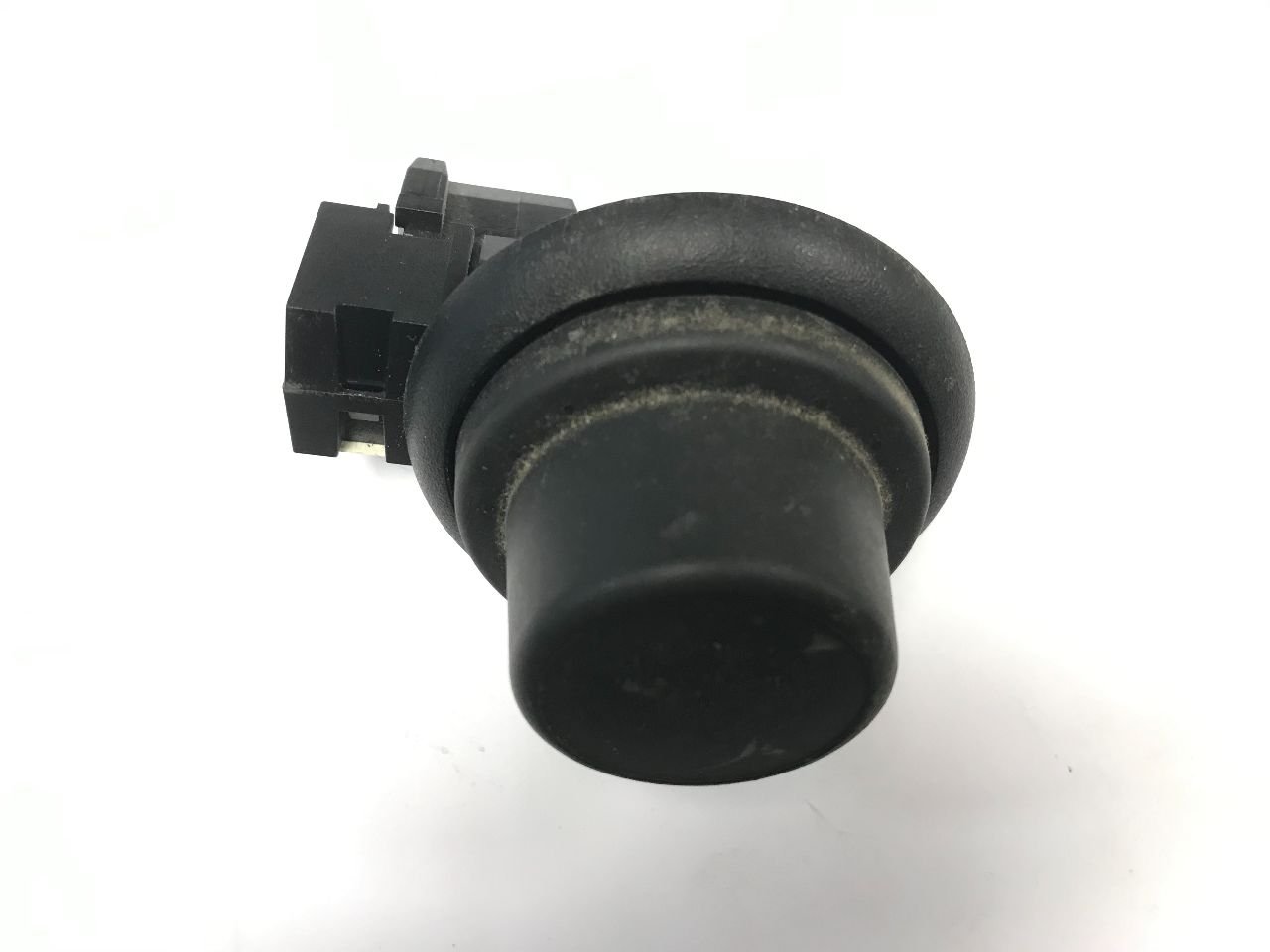 Q27-6029-100 | Peterbilt 388 Dash/Console Switch for Sale