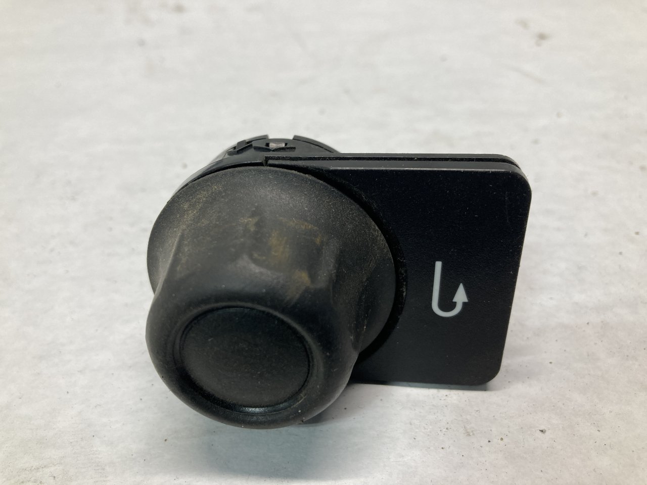Switch スイッチ For 1989-1994 Nissan 240SX Headlight Switch SMP 39296GZ 1990