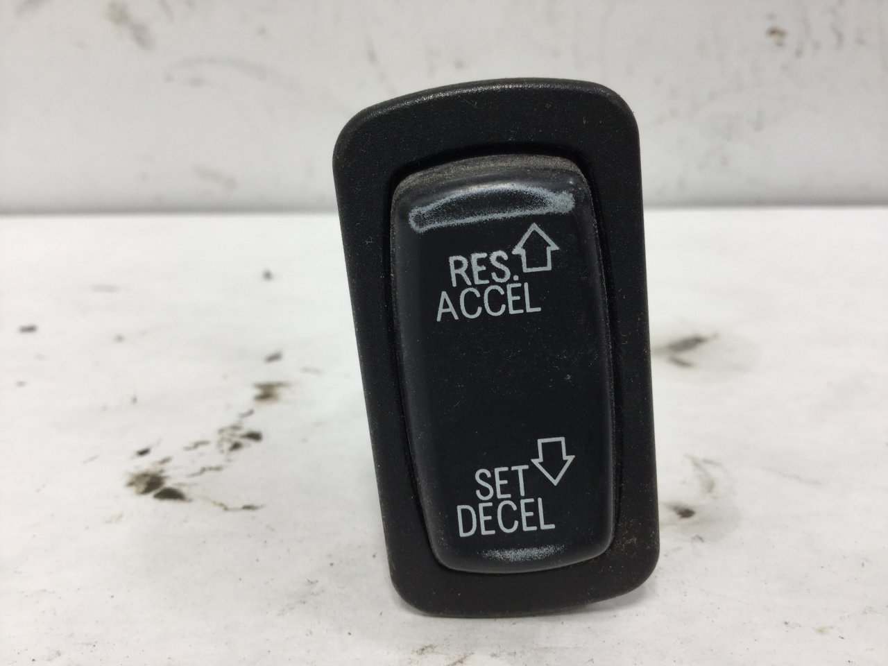 82278929 | Mack CXU613 Dash/Console Switch for Sale