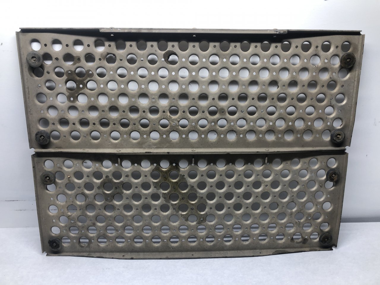 K097-2124 | Kenworth T660 Deckplate for Sale