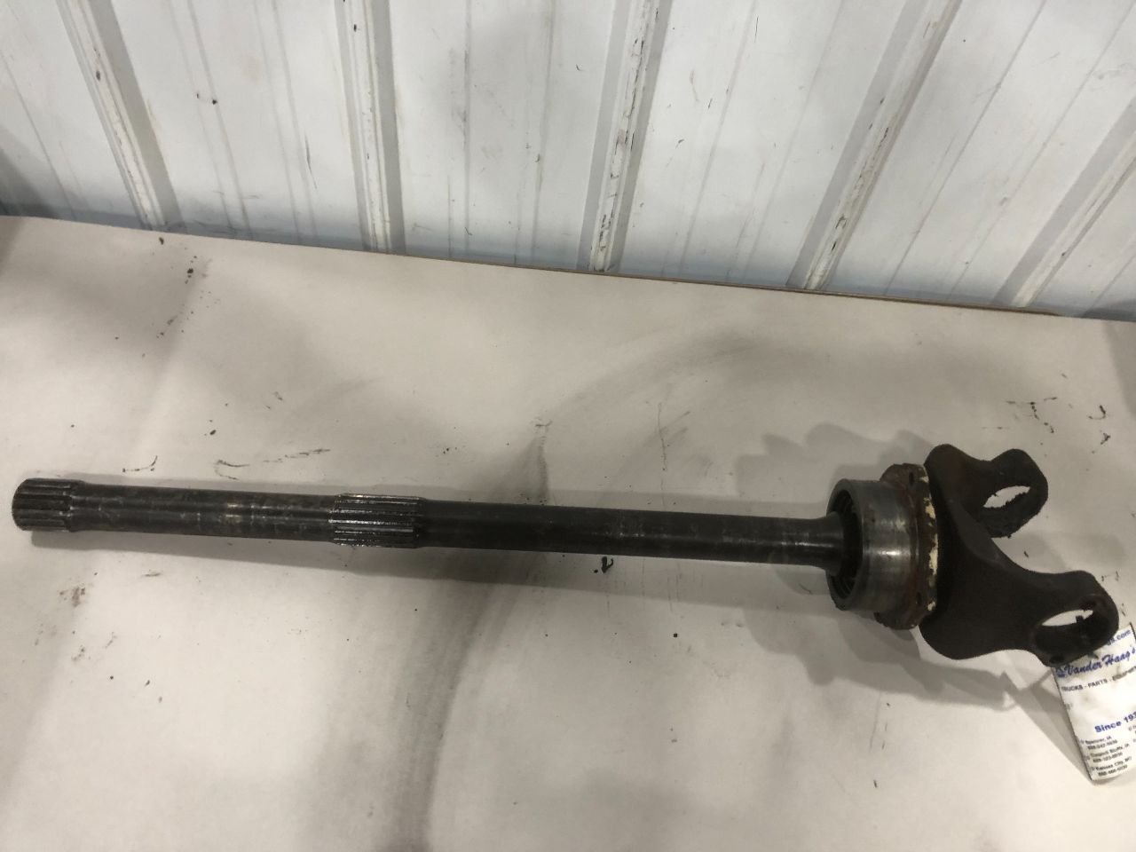 Meritor SQHD Pwr Divider Thru Shaft for Sale