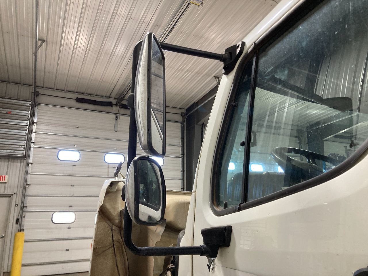 A22-74243-001 | Freightliner 114SD Door Mirror for Sale