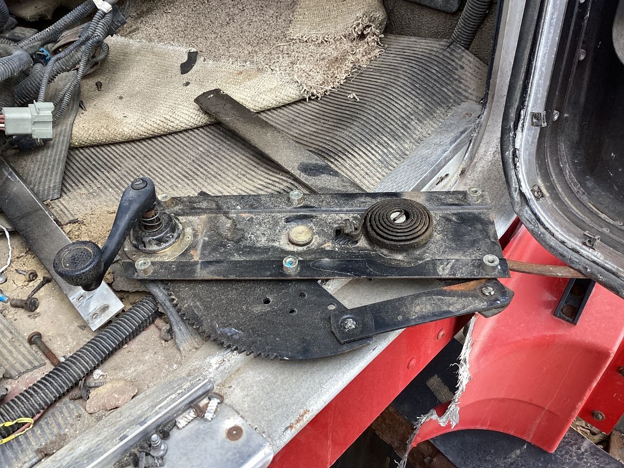 Kenworth T600 Front Door Window Regulator for Sale