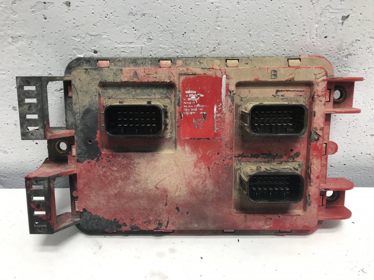 Q21-1077-2-103 | Kenworth T800 Electronic Chassis Control Module for Sale