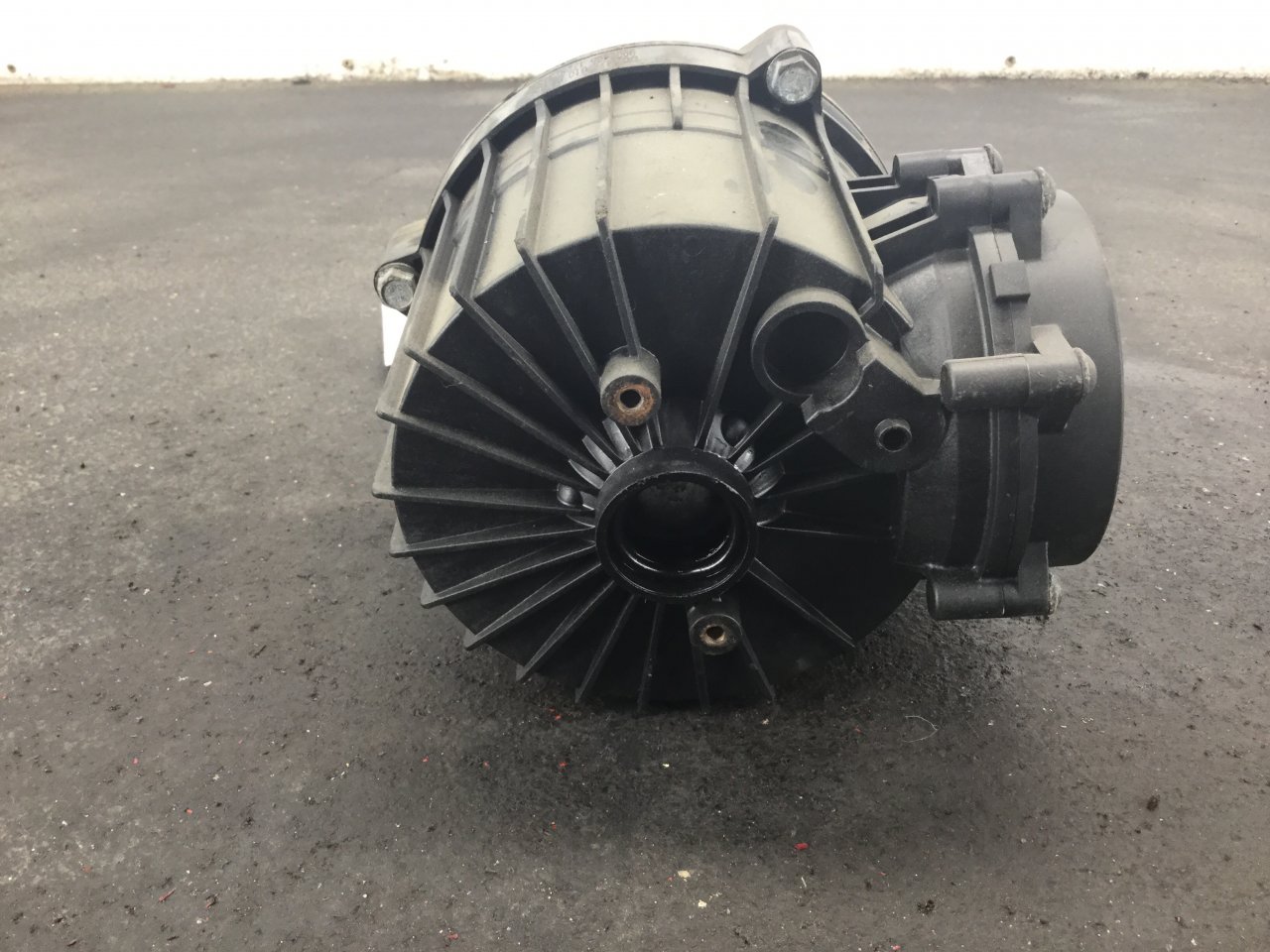 A4720100262 Detroit DD15 Engine Crankcase Breather for Sale