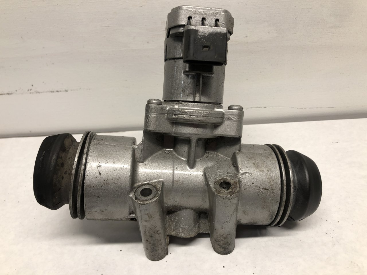 A4601420319 Mercedes MBE4000 Engine EGR Valve for Sale