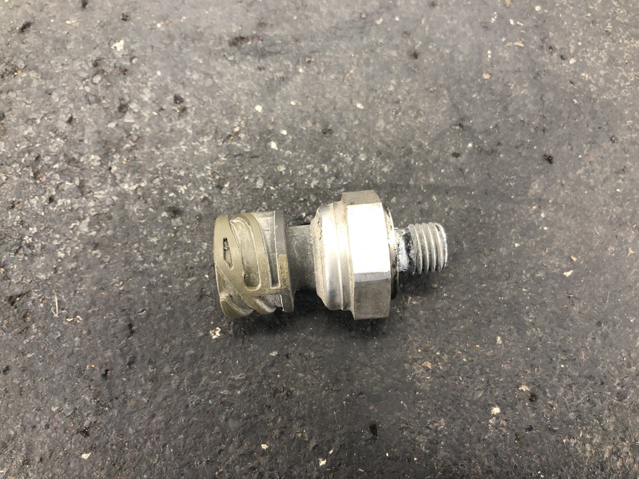 Paccar MX13 Engine Sensor for Sale
