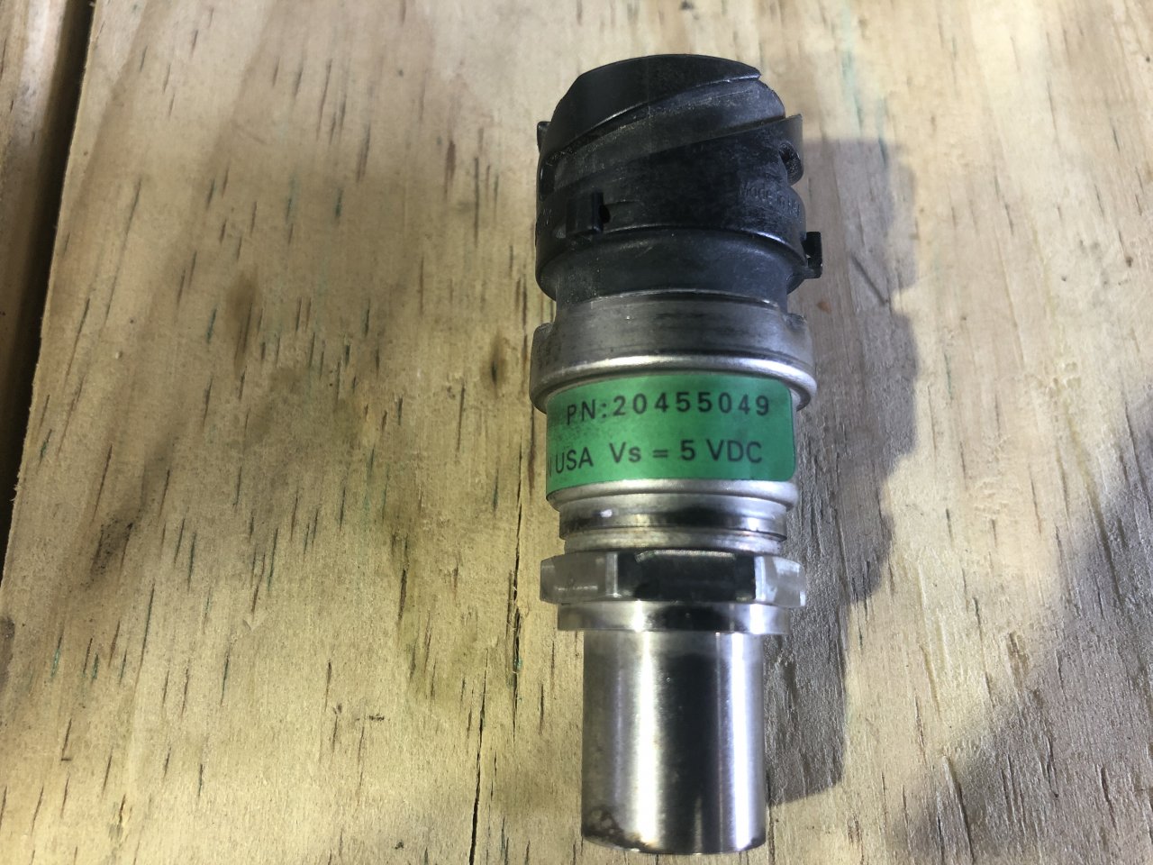 20455049 | Volvo VED12 Engine Sensor for Sale