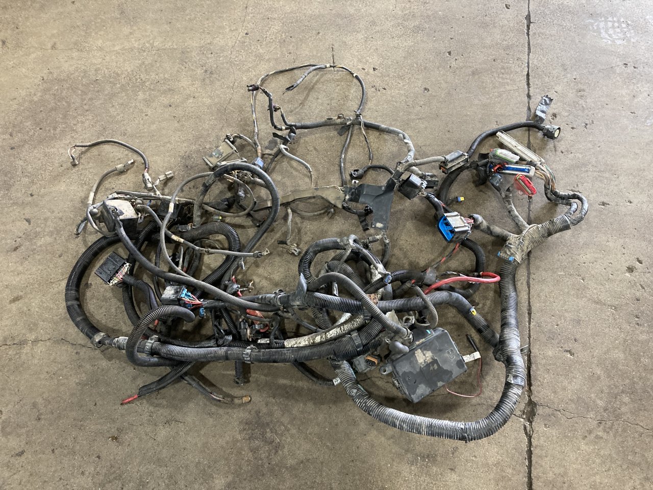 Isuzu 6.6L DURAMAX Engine Wiring Harness for Sale