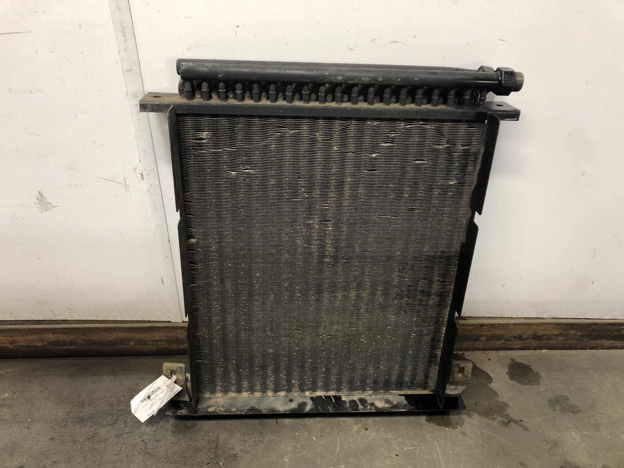 AT309996 John Deere CT322 Hydraulic Cooler for Sale