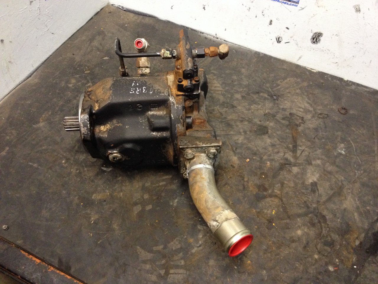 Gehl 6640 Hydraulic Pump for Sale