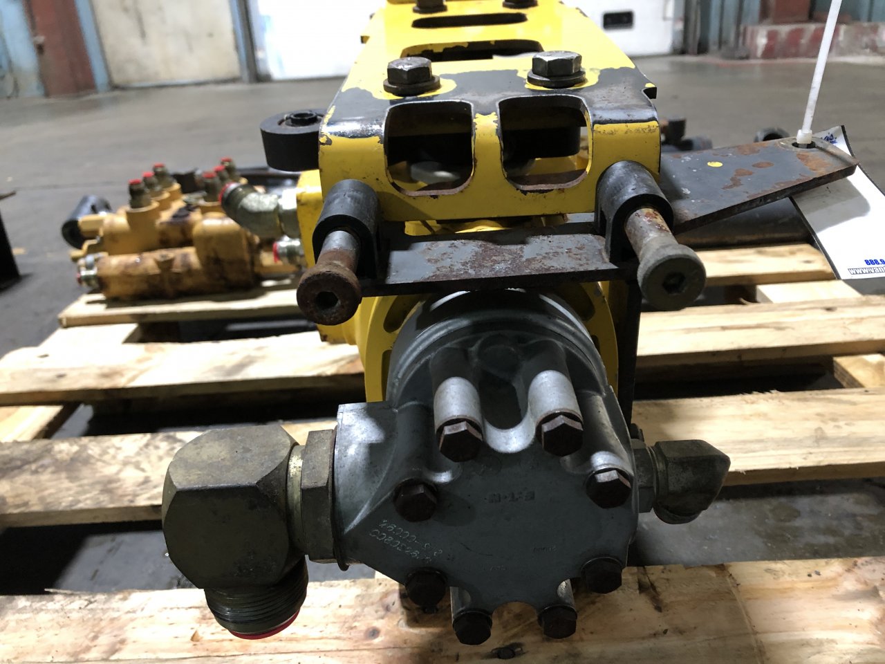 86590563 New Holland LS170 Hydraulic Pump for Sale