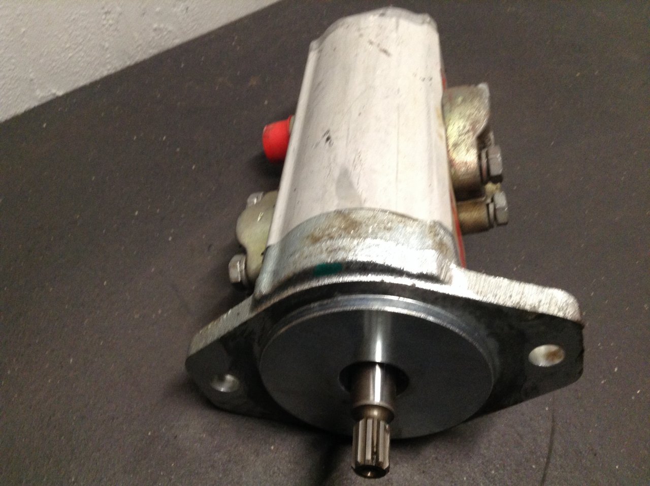0200-119 | ASV RC60 Hydraulic Pump for Sale