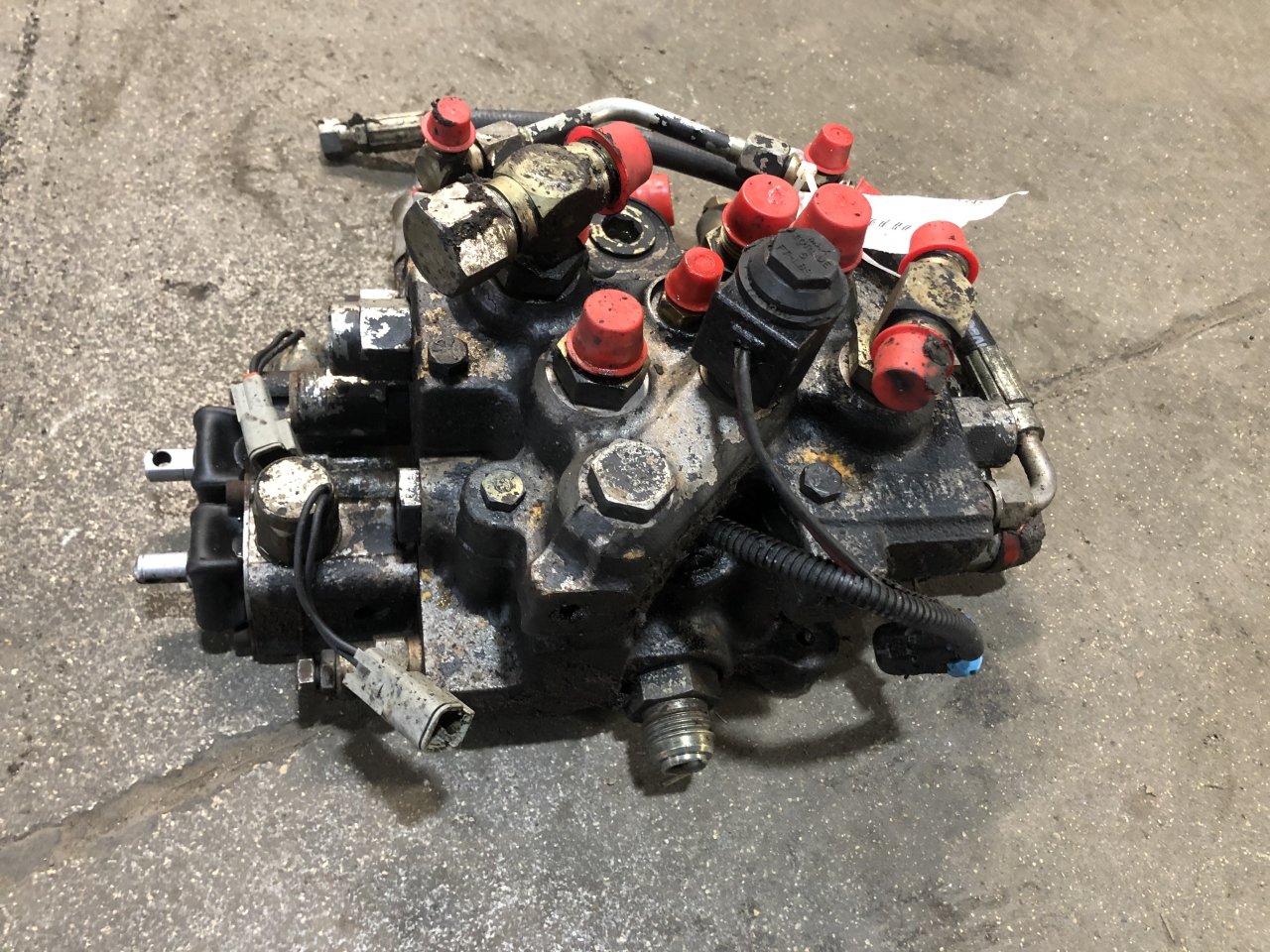 6812927 Bobcat 763 Hydraulic Valve for Sale