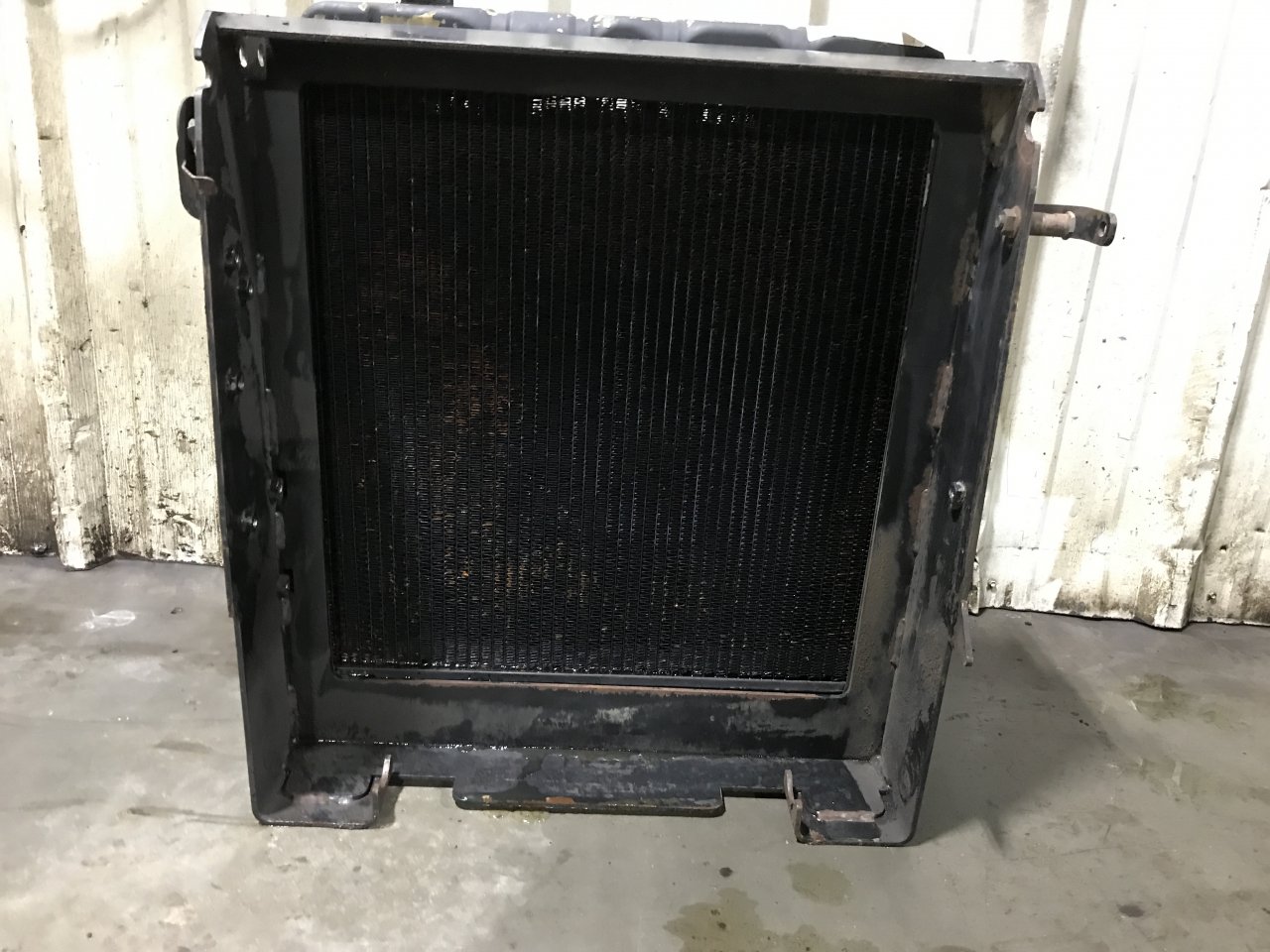 KV23966 | John Deere 260 Radiator for Sale
