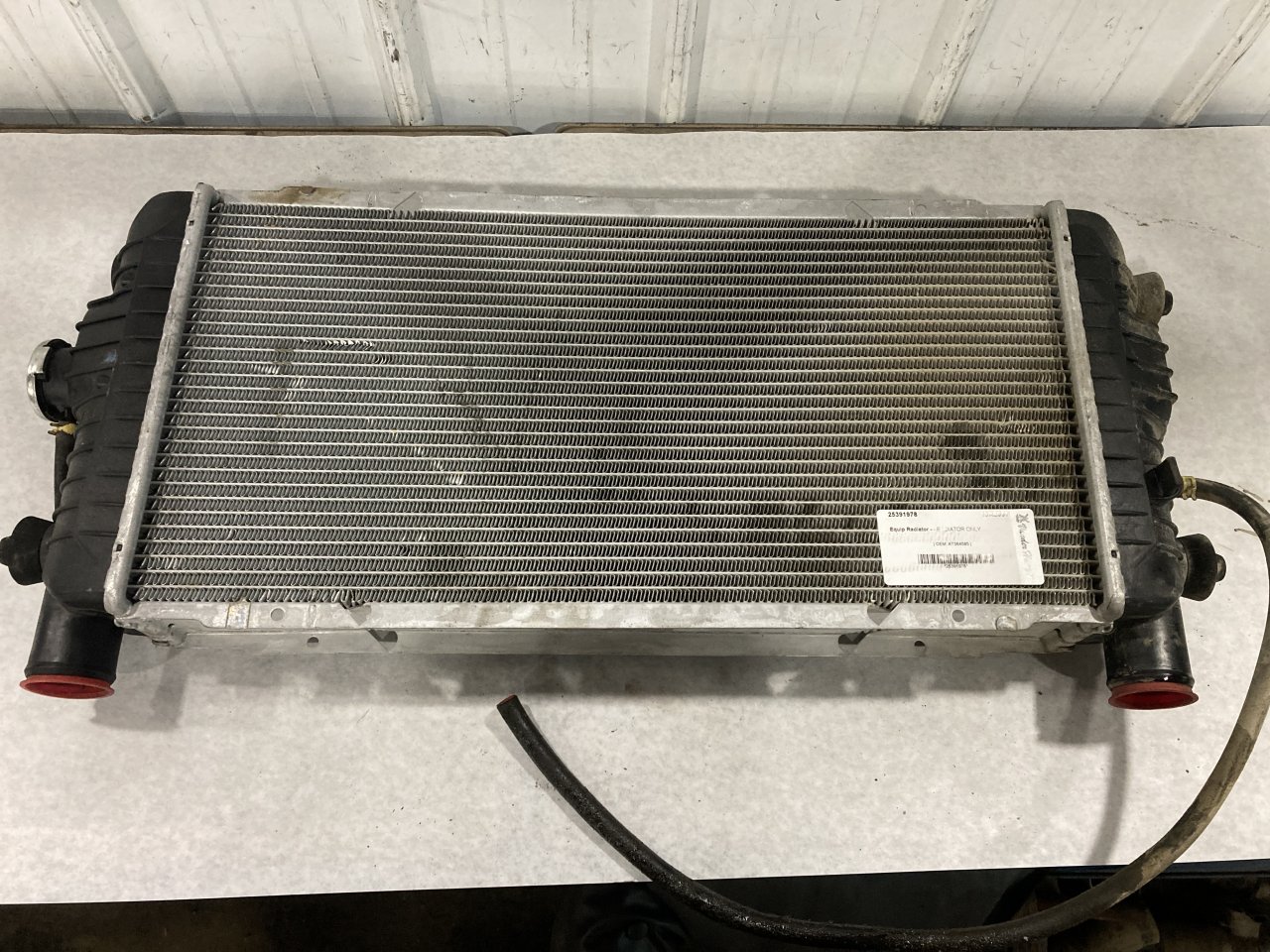 AT364585 | John Deere 326D Radiator for Sale