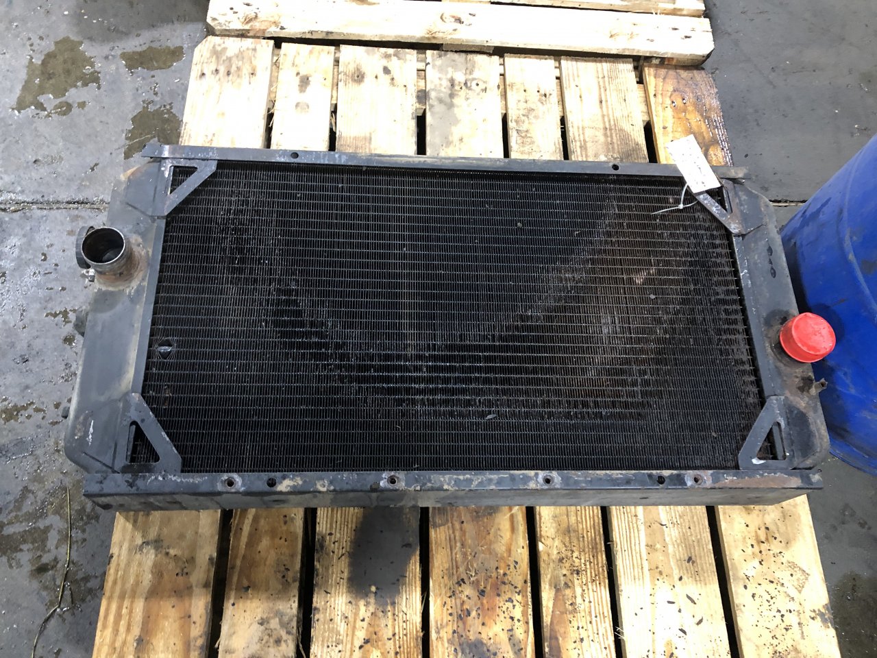 AT177176 | John Deere 644G Radiator for Sale