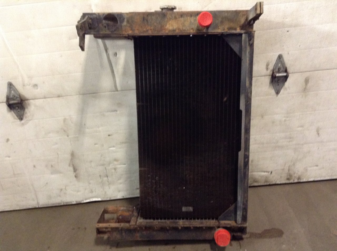 Case 844 Radiator Case 855 Radiator for Sale