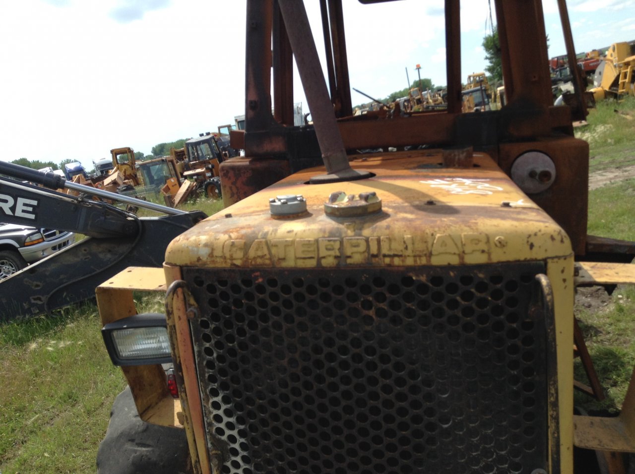 CAT 930 Radiator for Sale