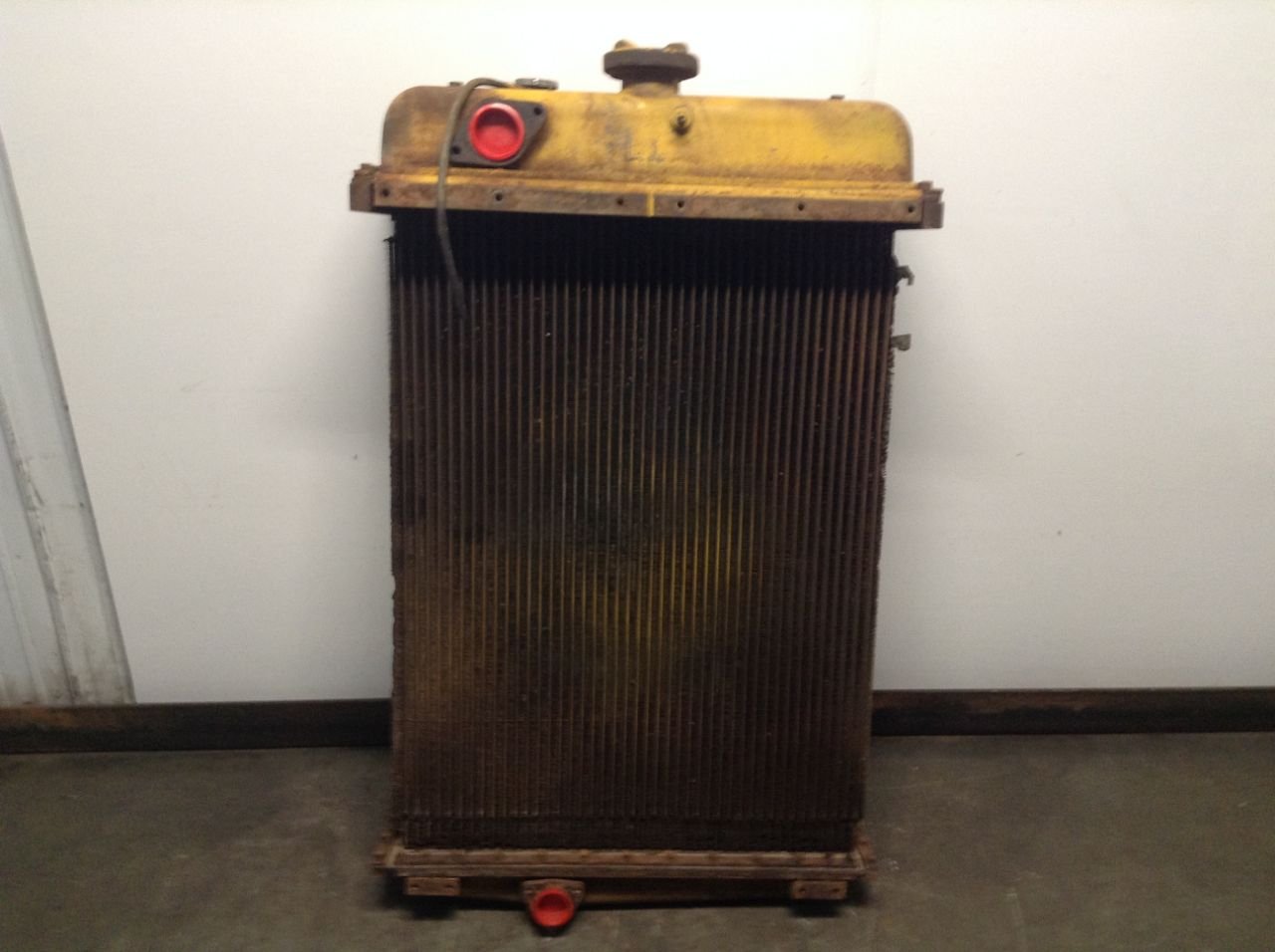 CAT 955K Radiator for Sale