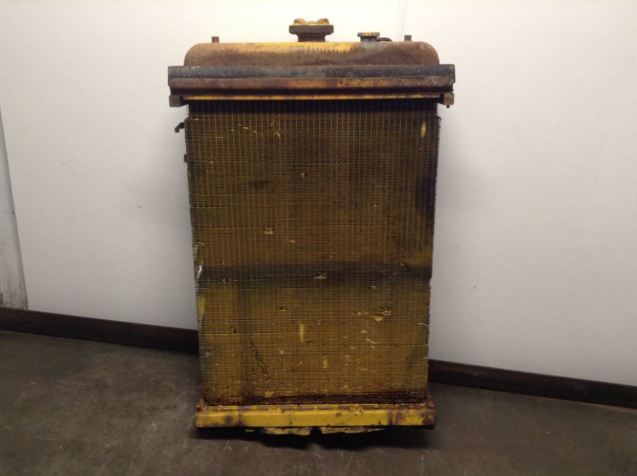 CAT 955K Radiator for Sale