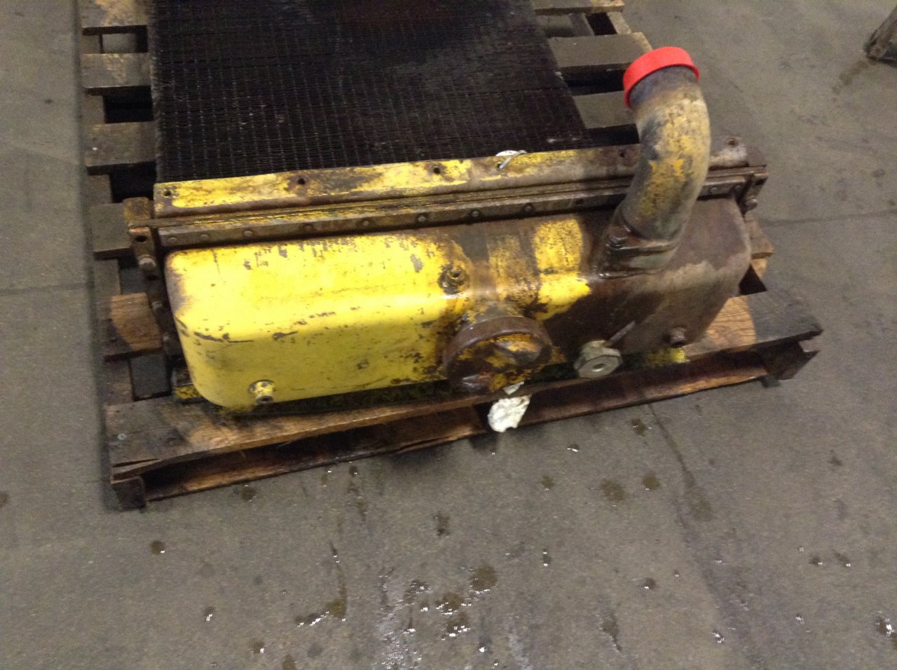CAT 955L Radiator for Sale