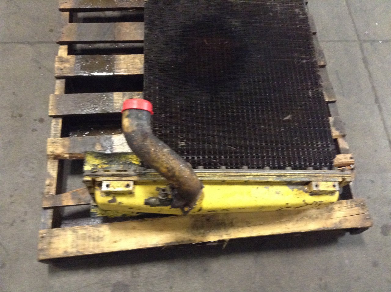 CAT 955L Radiator for Sale