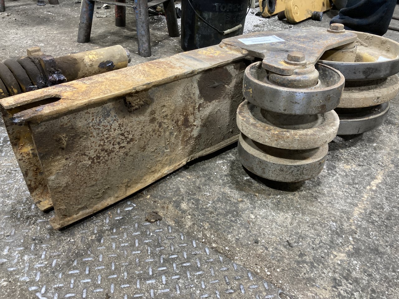 304-1906 | CAT 299D Track Frame for Sale