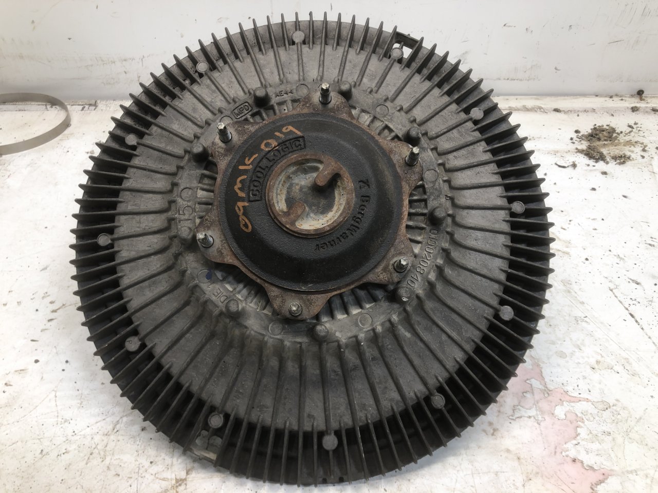 010020840 Mack MP7 Engine Fan Clutch for Sale