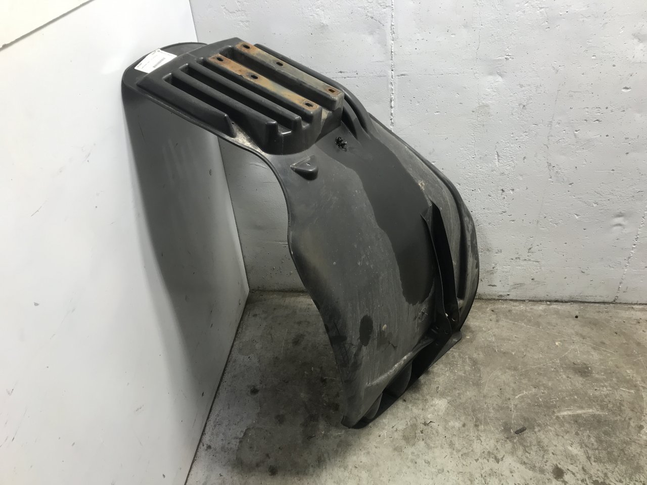 22-59170-000 | Freightliner COLUMBIA 120 Inner Fender for Sale