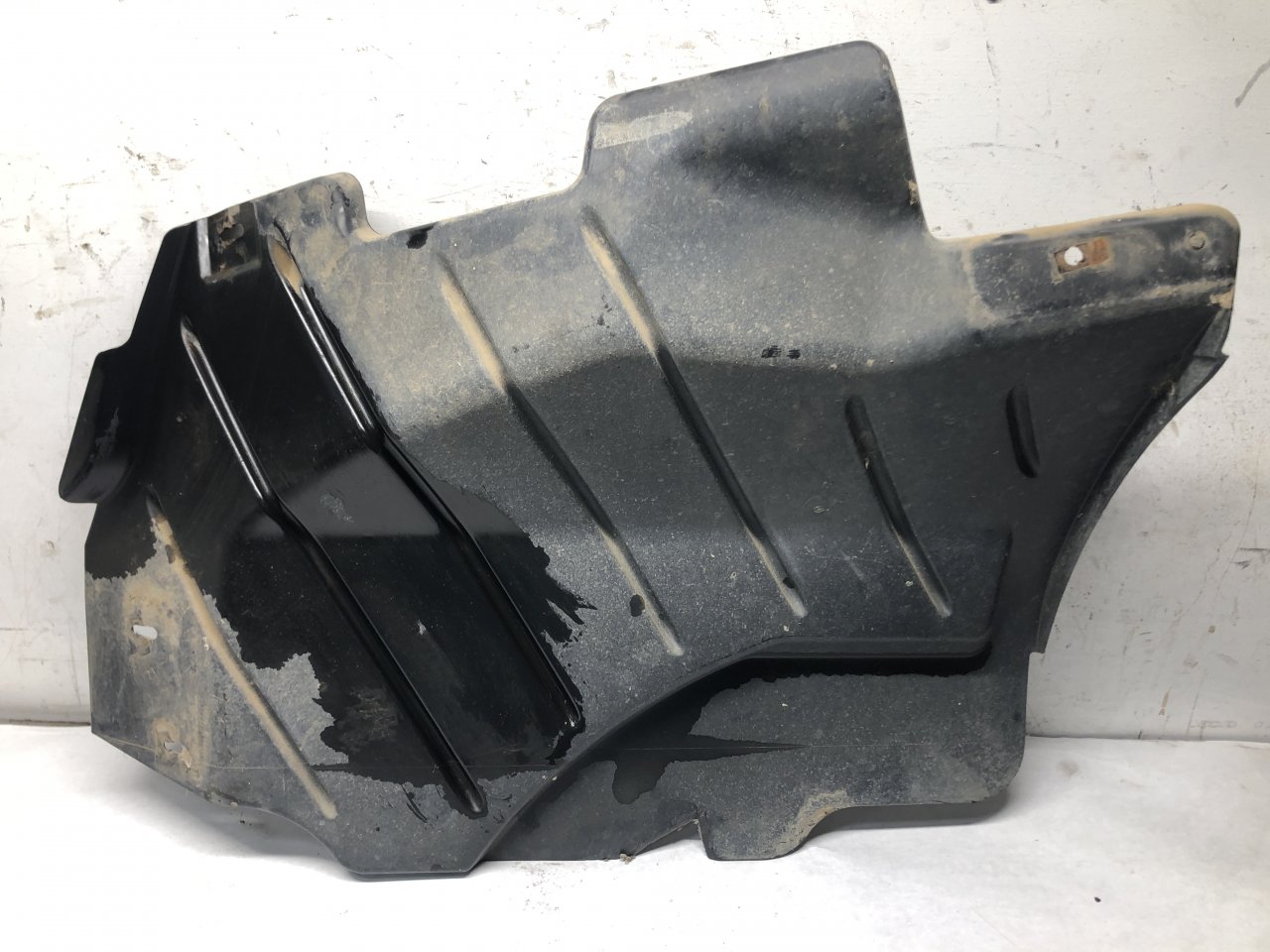 3582927C2 | International DURASTAR (4300) Inner Fender for Sale