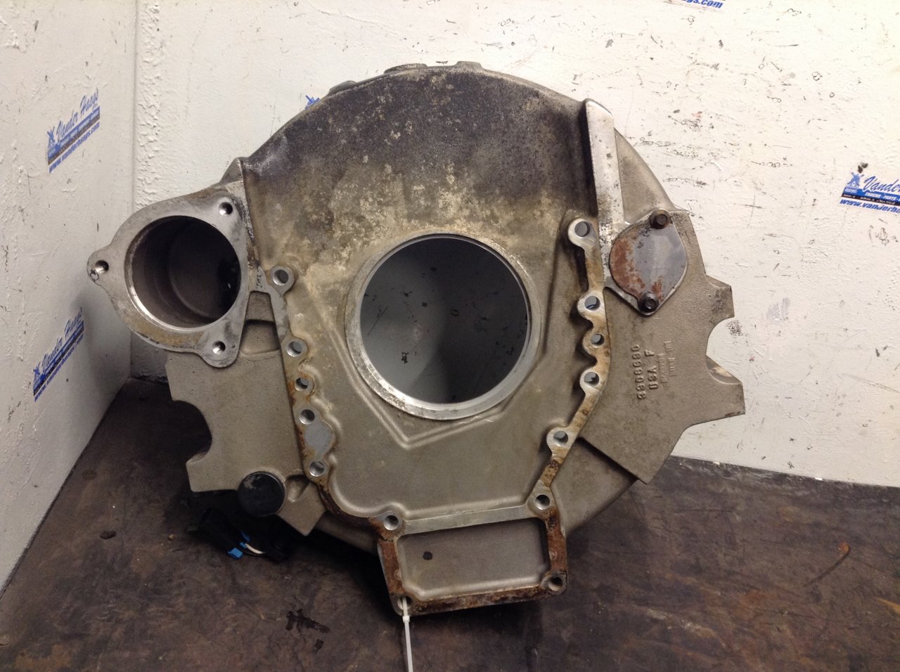 3906690 | Cummins C8.3 Flywheel Housing for Sale