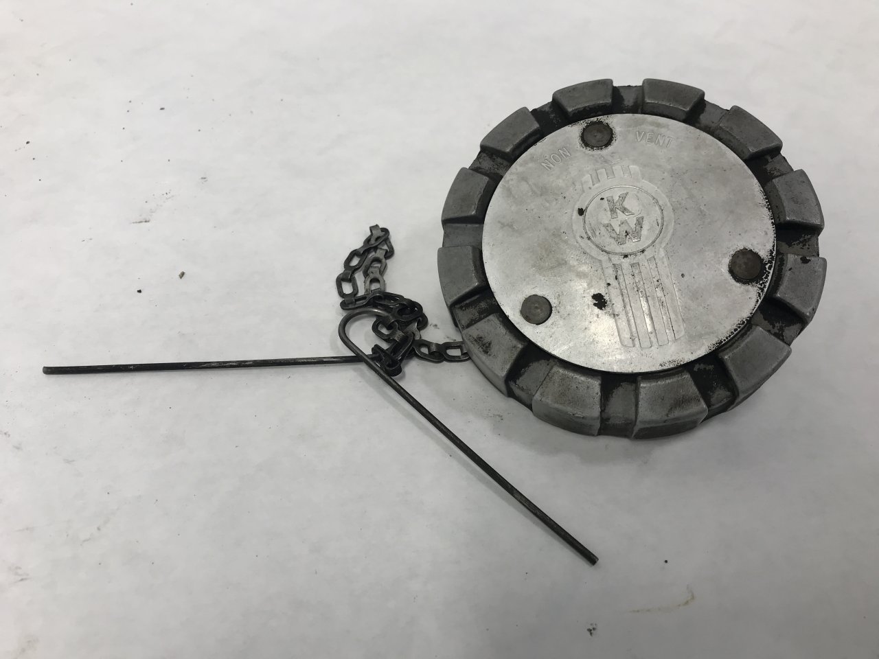 K071435 Kenworth T680 Fuel Cap for Sale